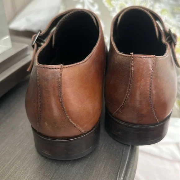 Brown dress shoes - Picture 3 of 7